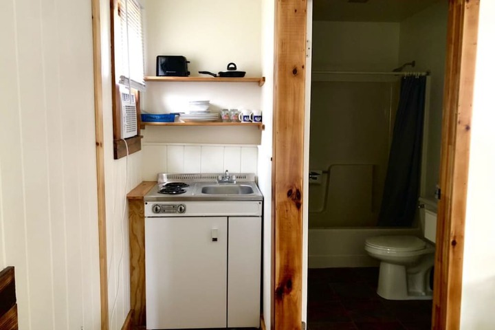 2 Double Beds (10 of 12)
