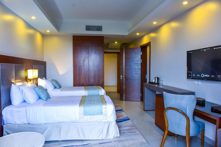 Room 17 of 43