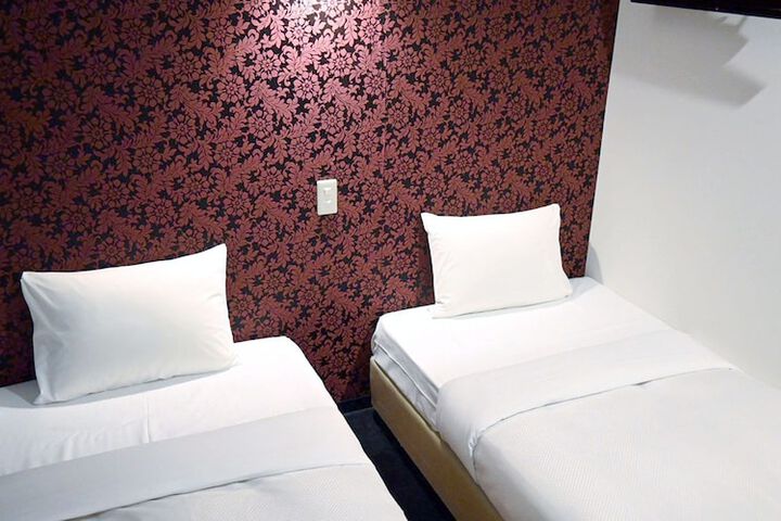 Room 26 of 55
