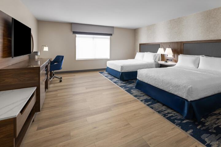 Room 12 of 37