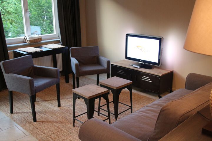 Room 54 of 179