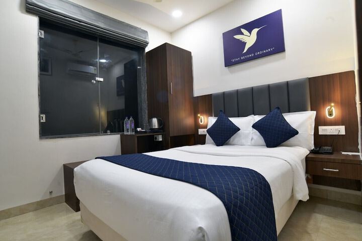 Room 9 of 29