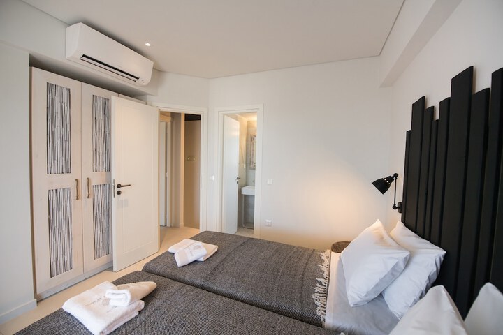 Room 18 of 191