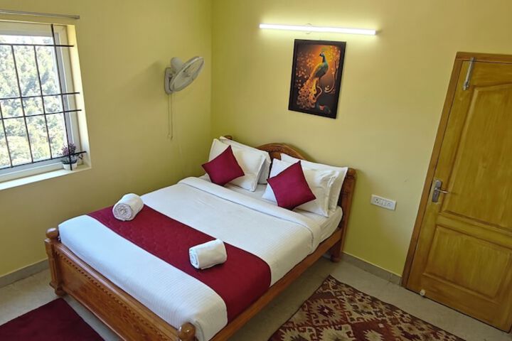 Room 15 of 68