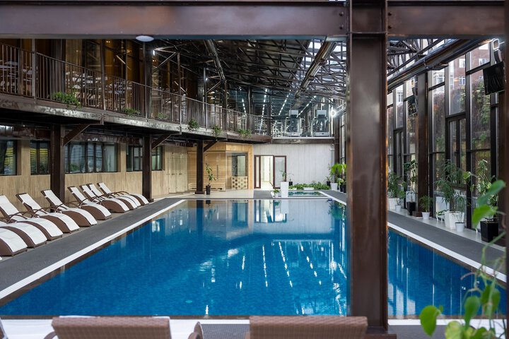 Pool 89 of 116