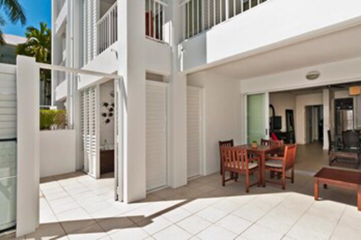 Terrace/Patio 11 of 11