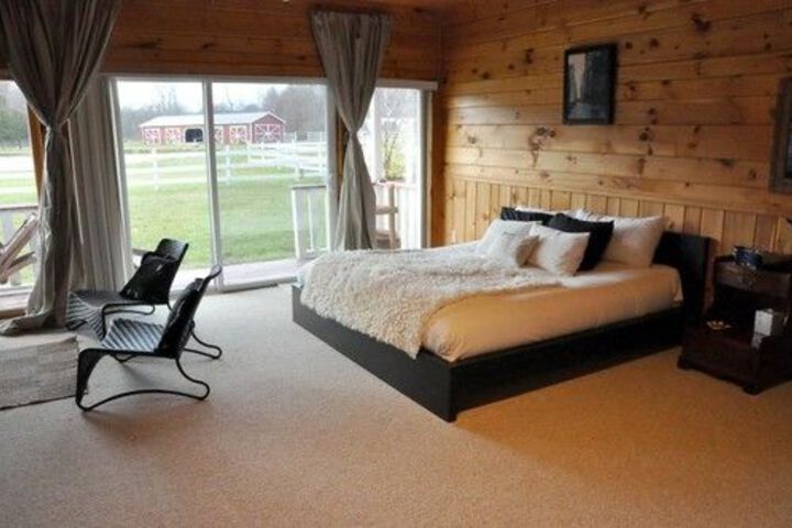 Room 15 of 72