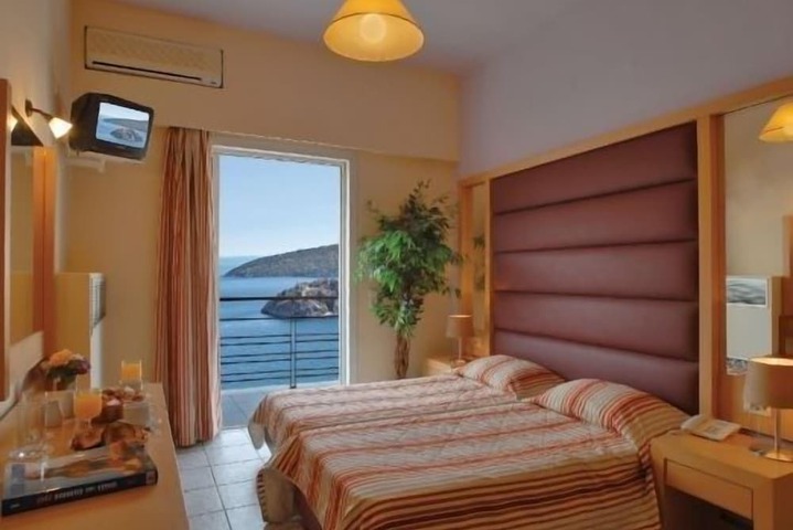 Room 20 of 40