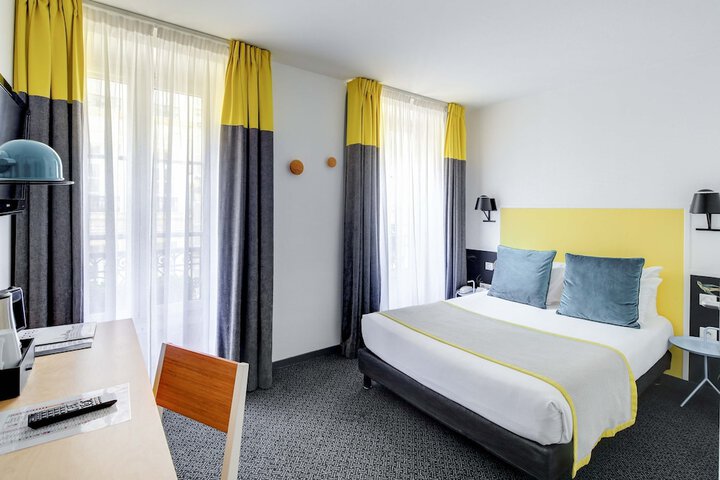 Room 20 of 60