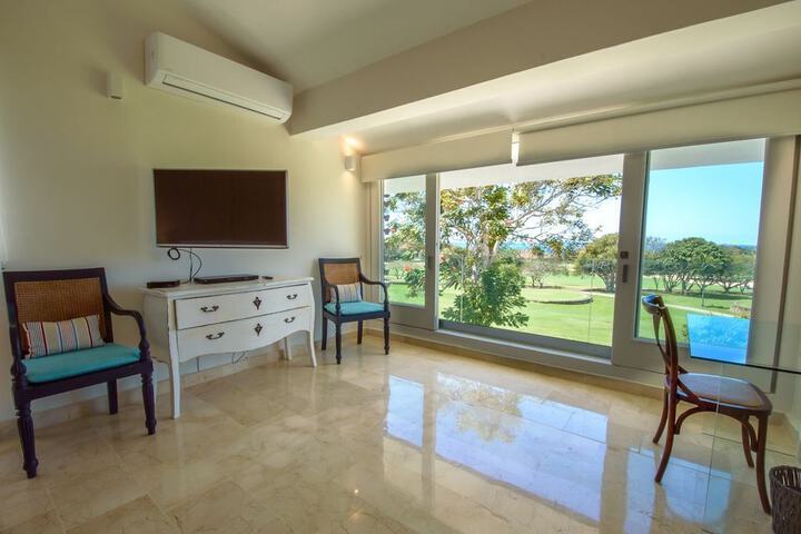 Room 3 of 23