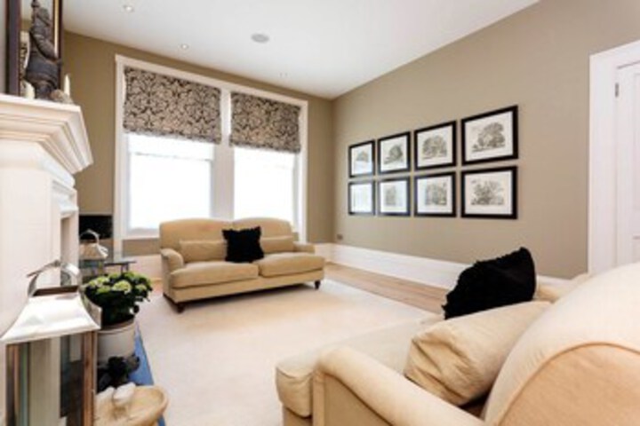 Room 14 of 29
