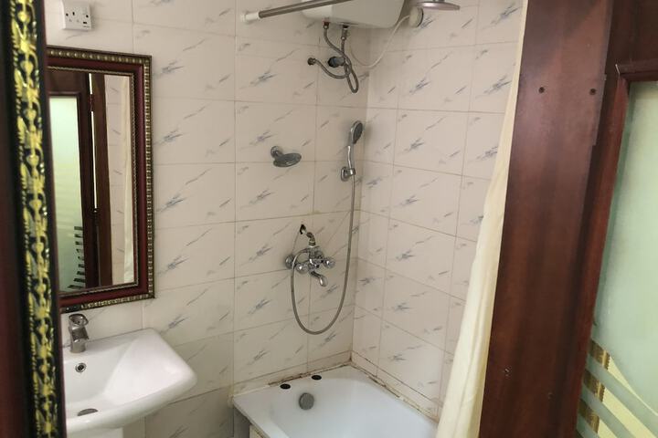Room 31 of 44