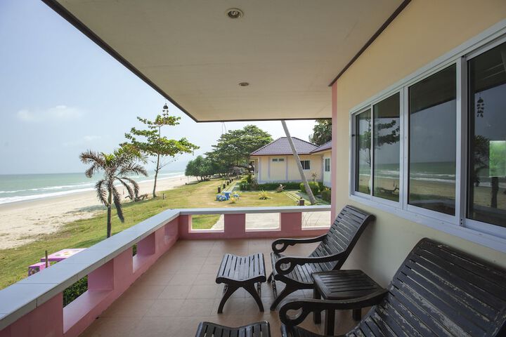 Terrace/Patio 19 of 56