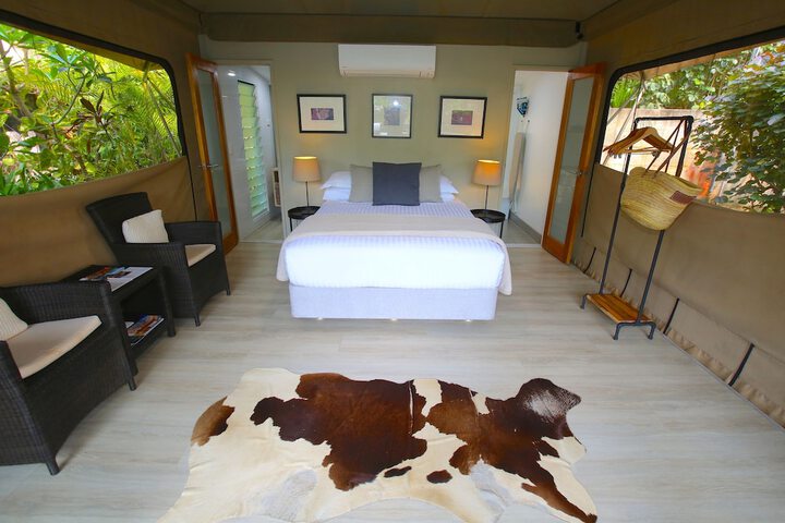 Room 6 of 54