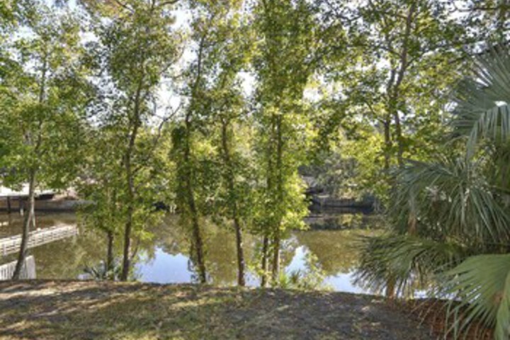 Property Grounds 33 of 41