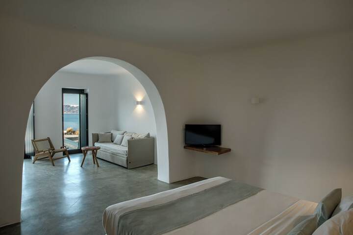 Room 28 of 151