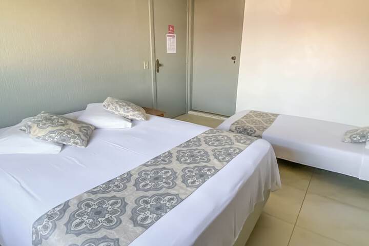 Room 17 of 63