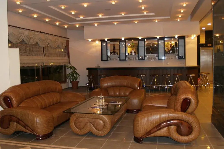 Gümüs Hotel