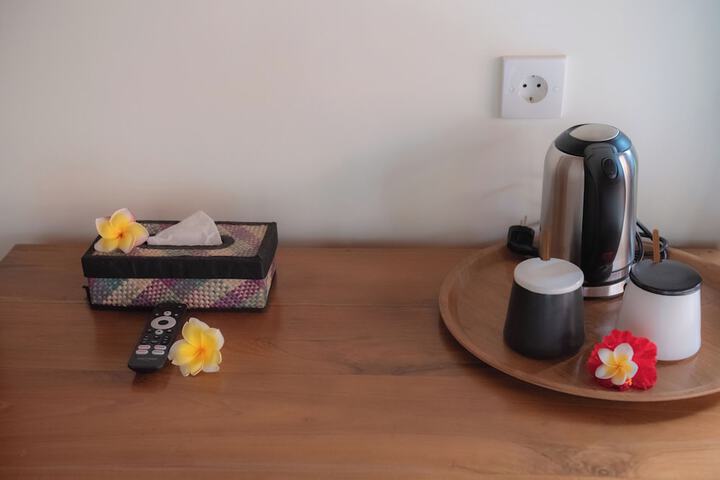 Room 5 of 89
