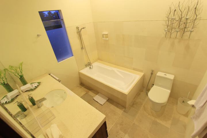 Room 20 of 47