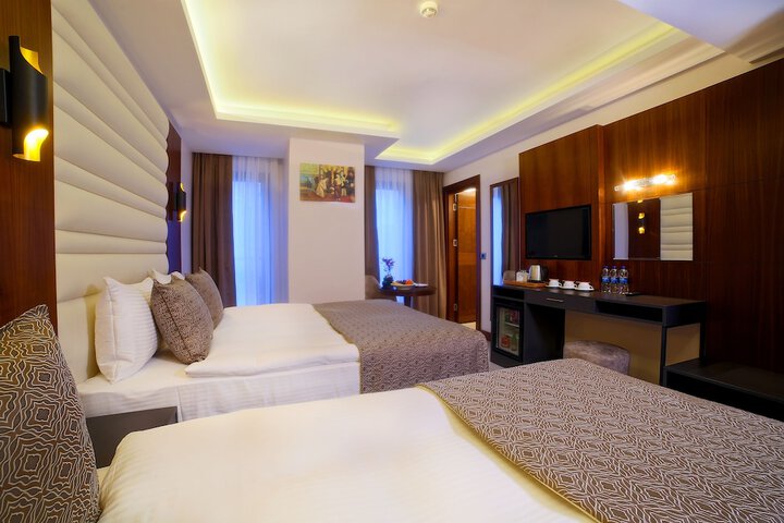 Room 45 of 73