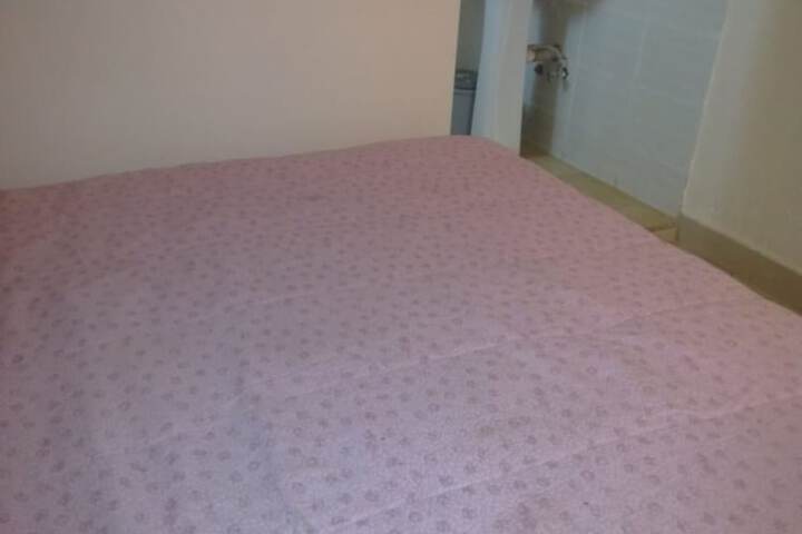 Room 6 of 21
