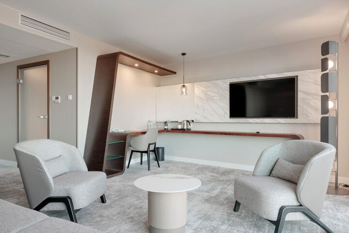 Room 22 of 117
