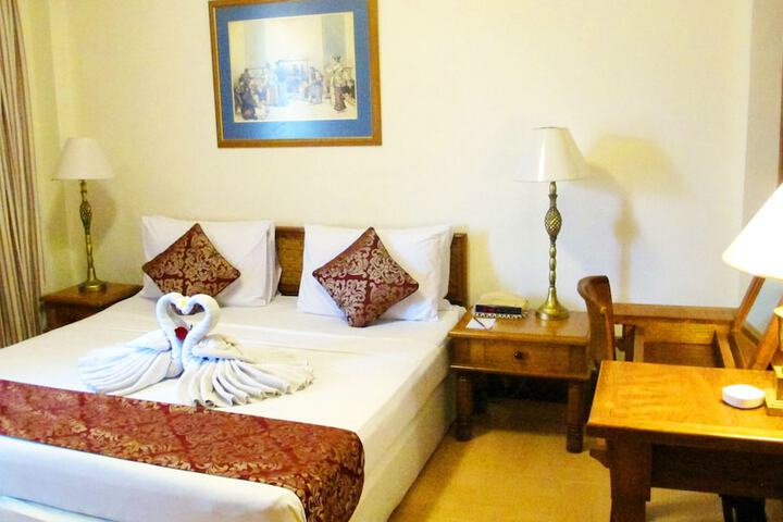 Room 4 of 57