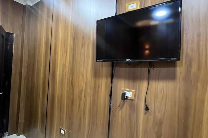 Room 57 of 92