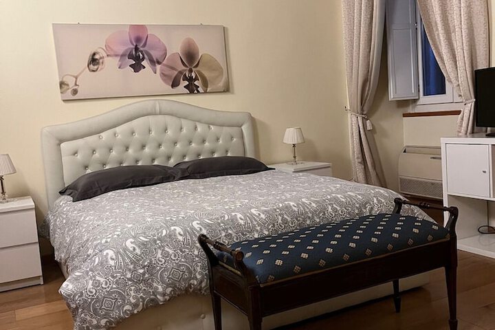 Room 11 of 39