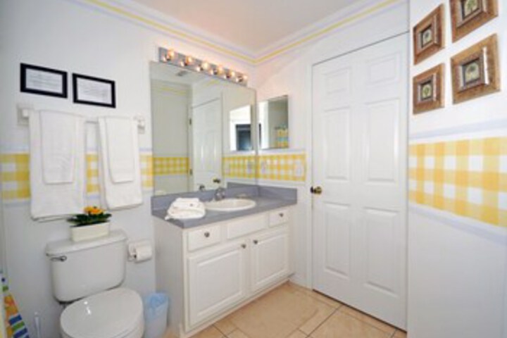 Room 4 of 30