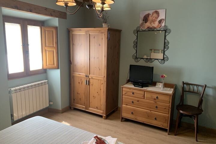 Room 6 of 20