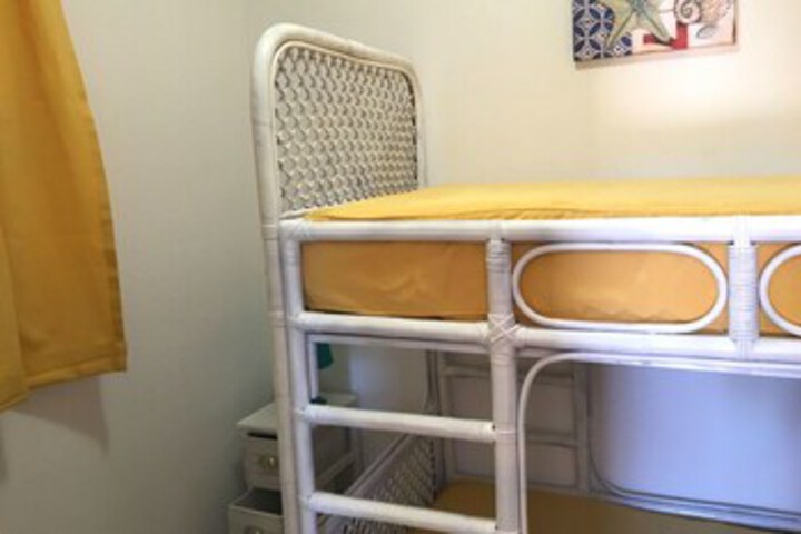 Room 38 of 53
