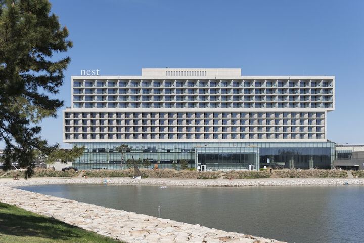 Hotel 140 of 161