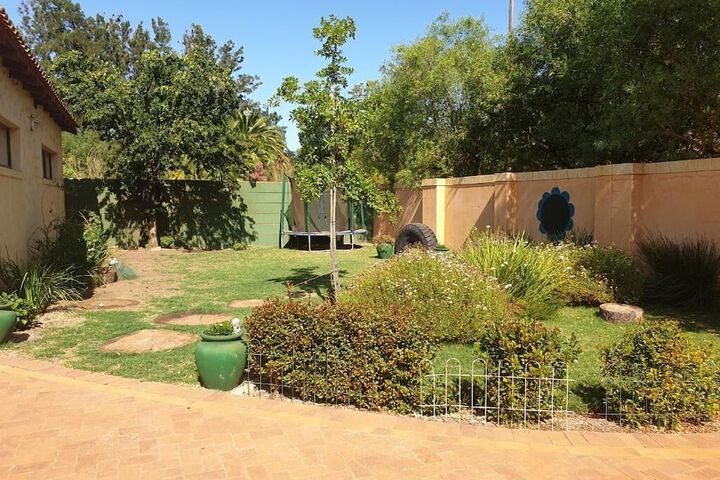 Property Grounds 25 of 36