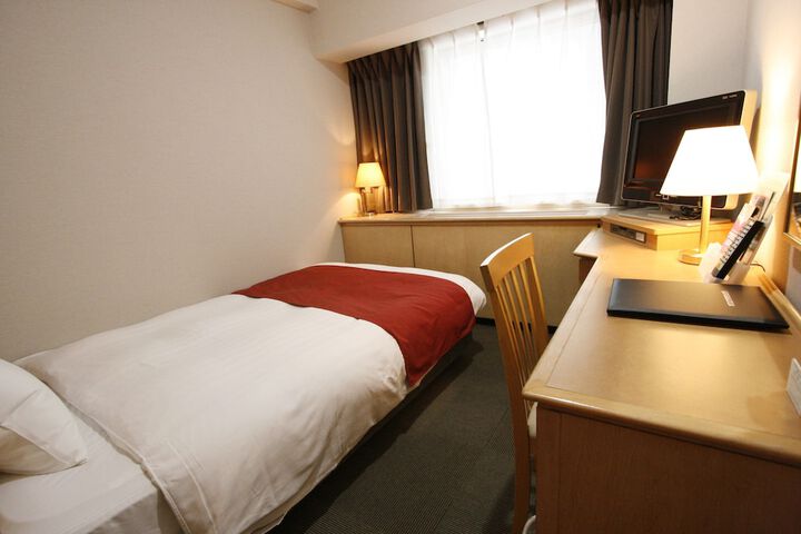 Room 10 of 45