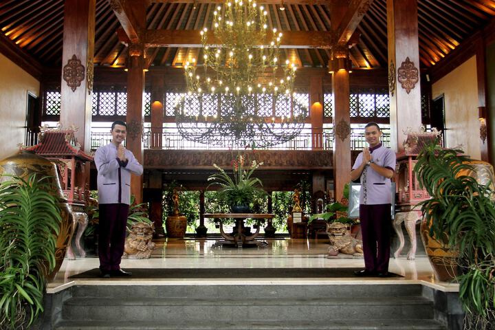 Hotel 2 of 53
