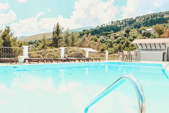 Pool 81 of 97