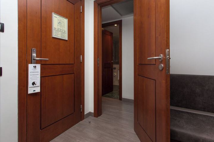 Room 25 of 56