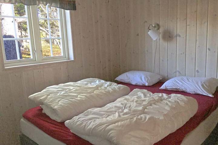 Room 10 of 50