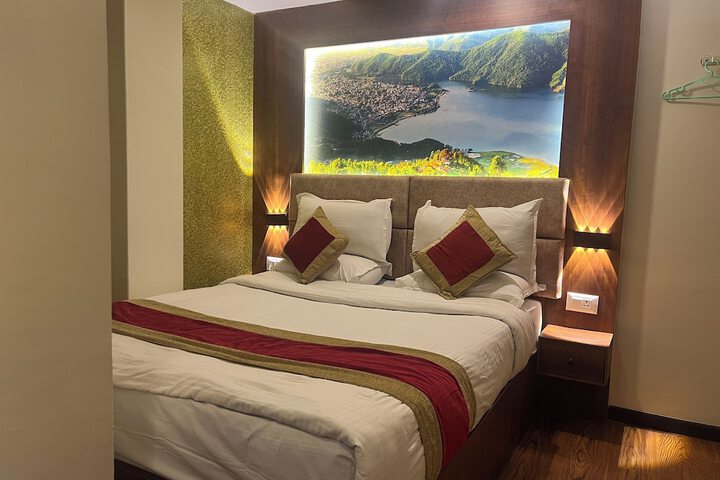 Room 17 of 32