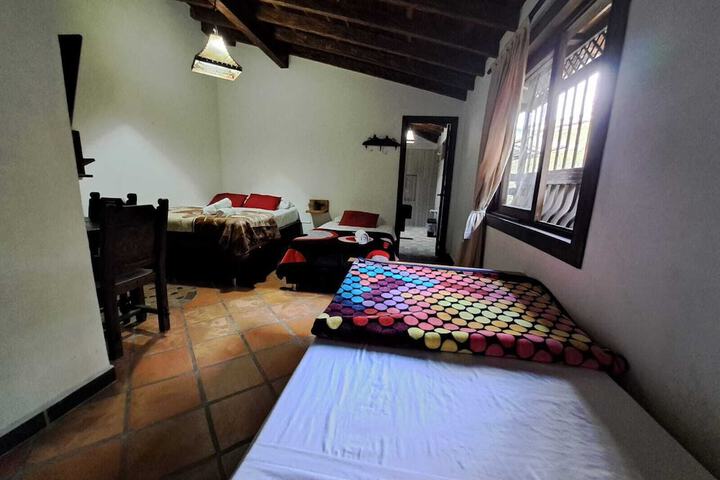 Room 7 of 125