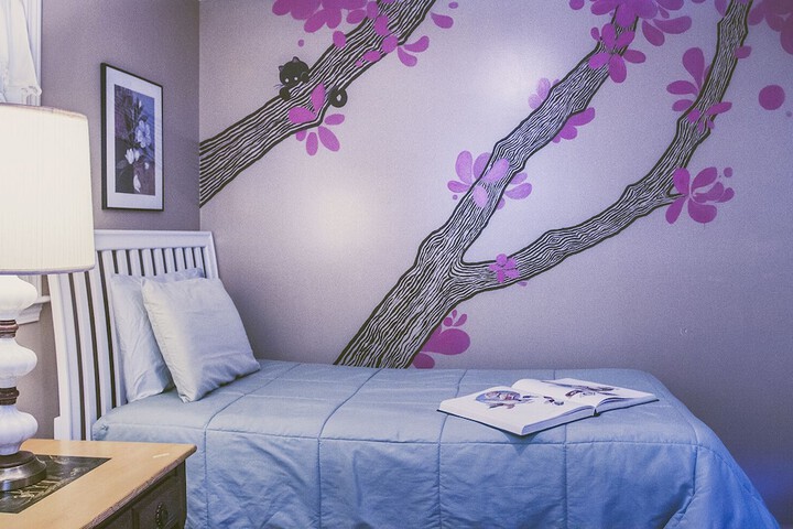 Room 26 of 137