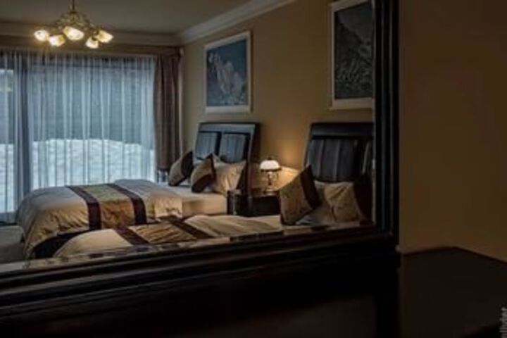 Room 13 of 41