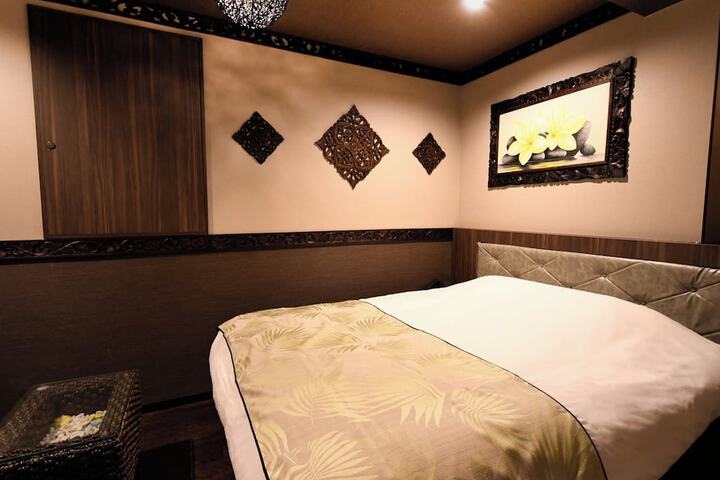 Room 5 of 40