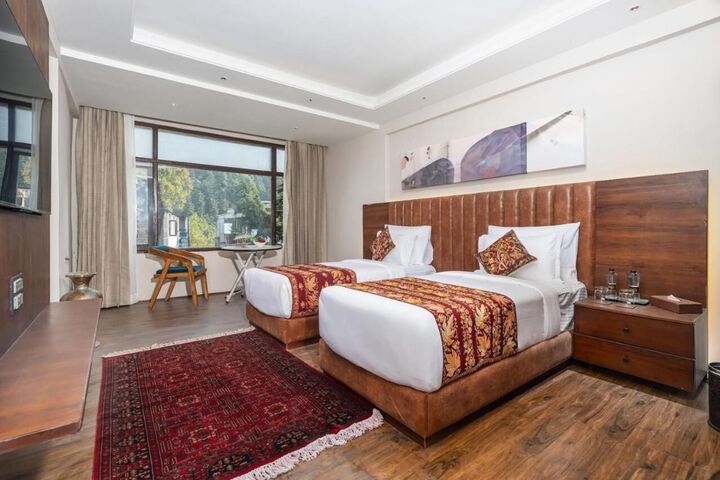Room 15 of 17
