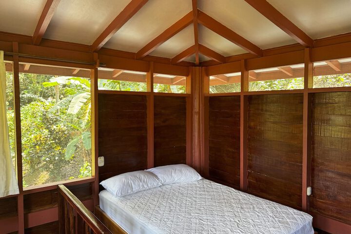 Room 3 of 92