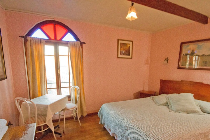 Room 27 of 95