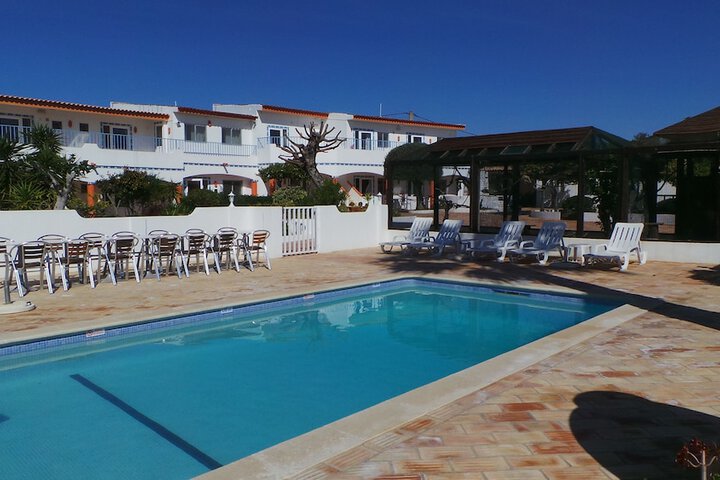 Pool 38 of 65