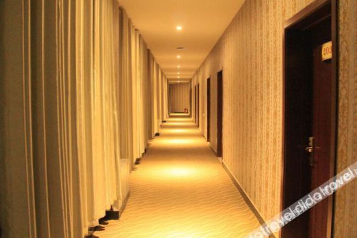 Hotel Interior 10 of 18